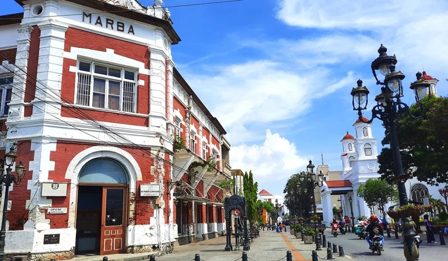 Travel Semarang Pati Door to Door